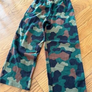 The Children's Place Green and Brown Camouflage Pajama Bottoms